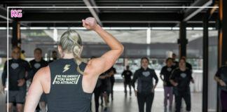 FBW czy split? Jeden z tych planów zwykle lepiej sprawdza się na początku trening FBW